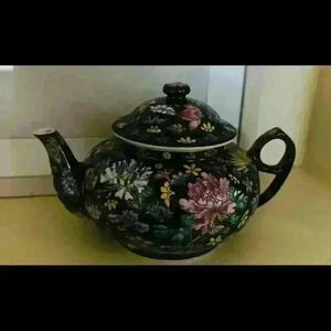 Jingdezhen Zhongguo TEAPOT TEA POT & LID Famille Noire Mille Fleur, Flowers